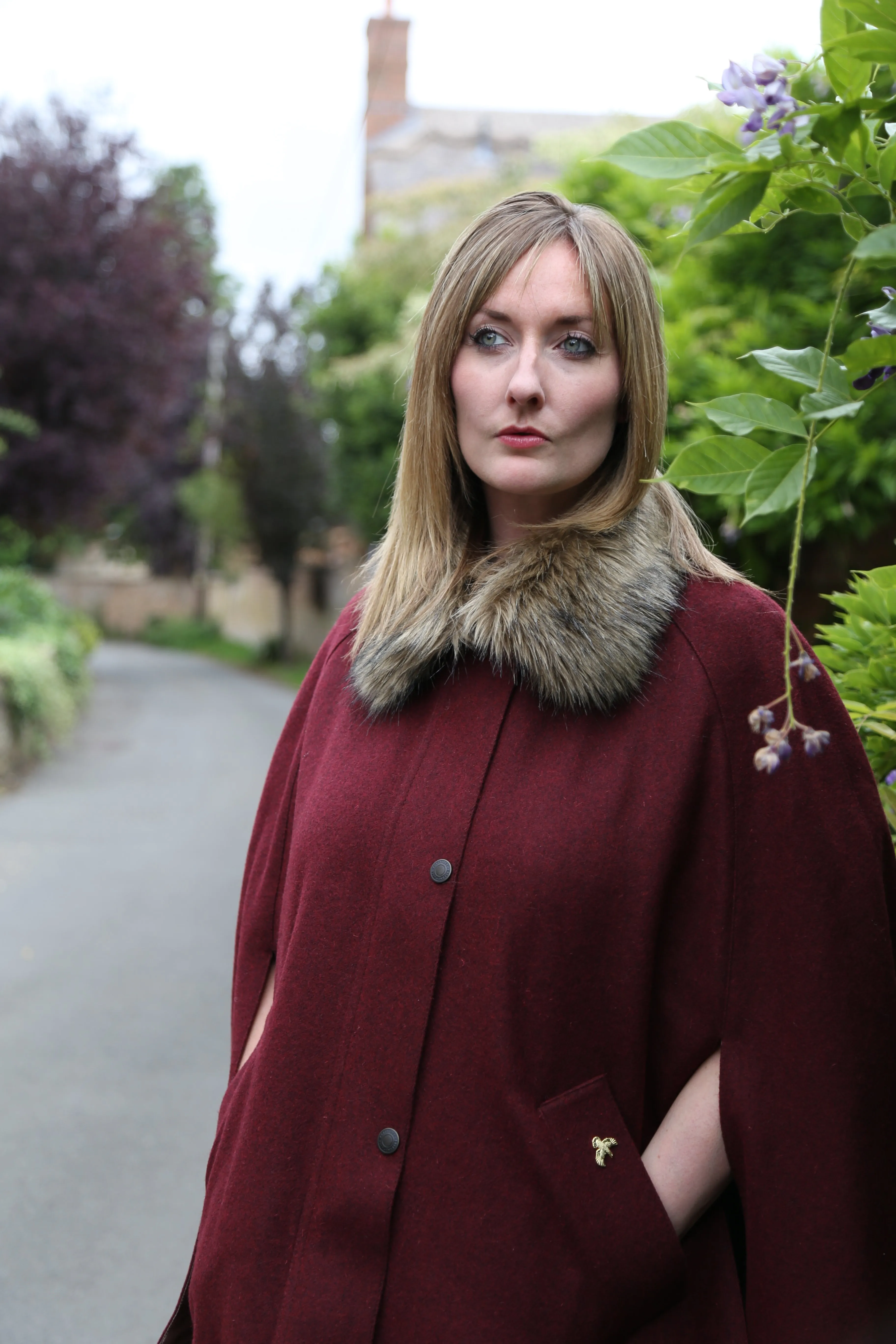 Newbury Tweed Cape with Faux Fur Collar - Berry